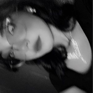 Meet your Posher, Jocelyn